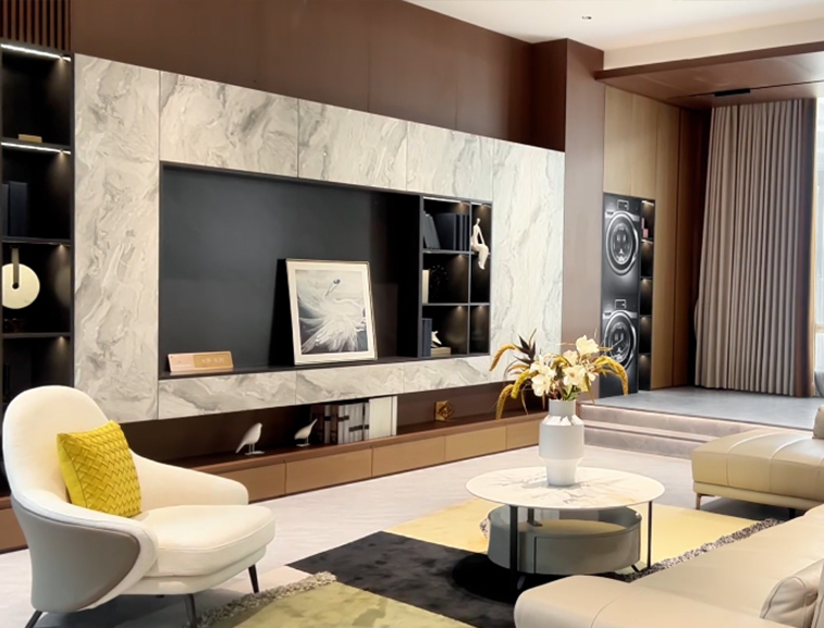 Exquisite Layout and Design of the Living Room
