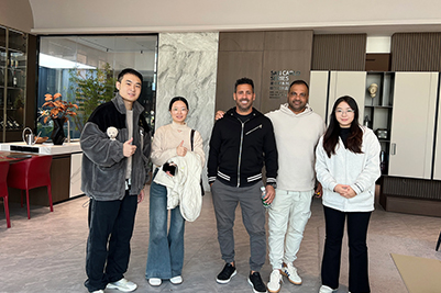 YUANBANG welcomes a delegation of clients from Los Angeles, accelerating its expansion into the North American market.